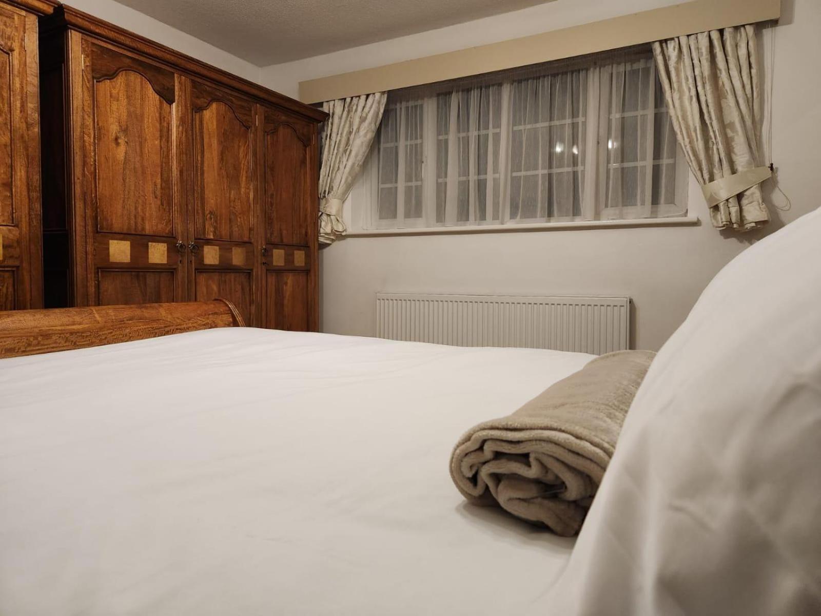 D Elmdon Homestay Shared 4 Bedrooms Birmingham Luaran gambar