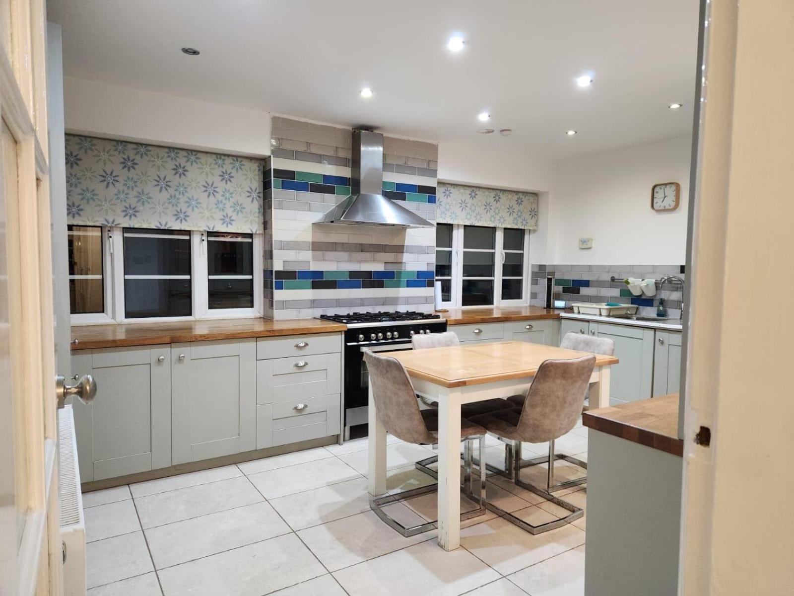 D Elmdon Homestay Shared 4 Bedrooms Birmingham Luaran gambar