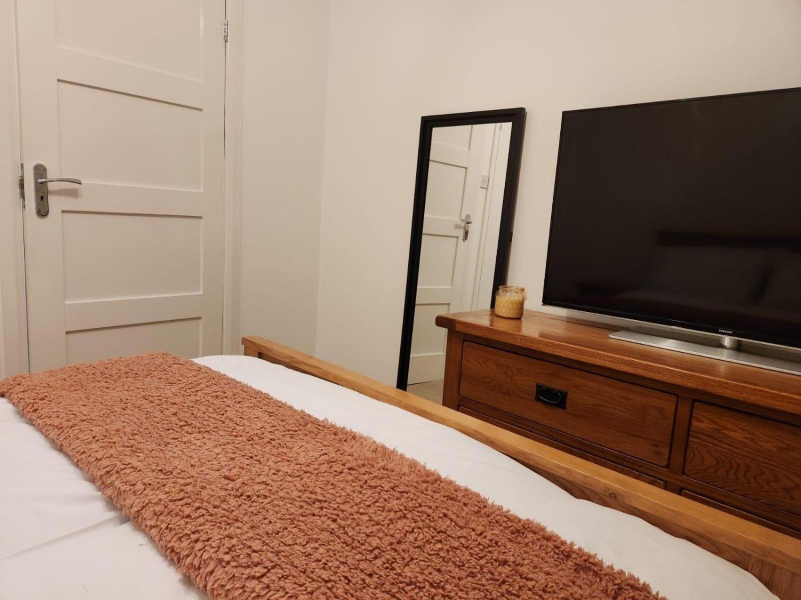 D Elmdon Homestay Shared 4 Bedrooms Birmingham Luaran gambar